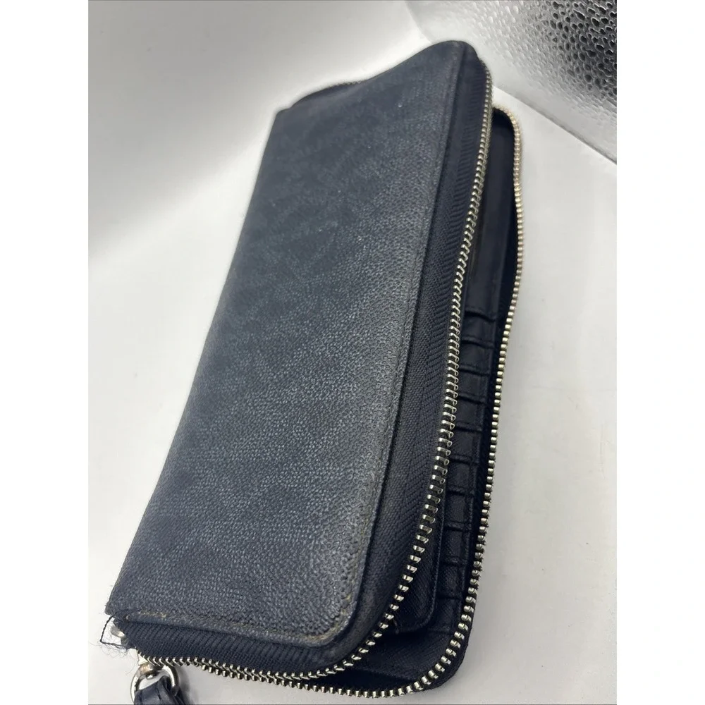 Michael Kors full zip leather wallet blue
